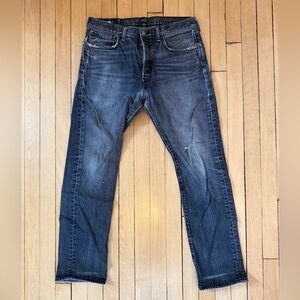 Classic Levi’s 501 buttonfly